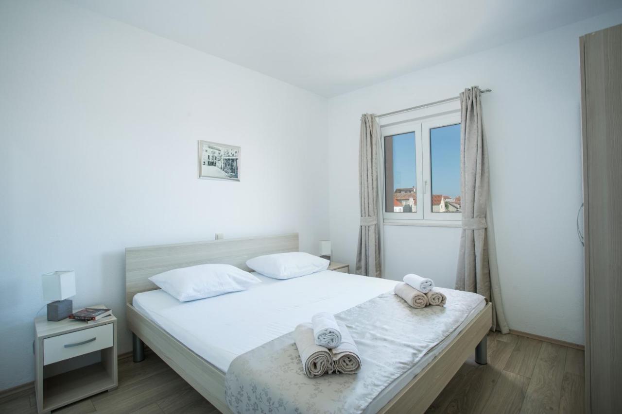 Kaja - Right Next To The Beach Trogir Phòng bức ảnh