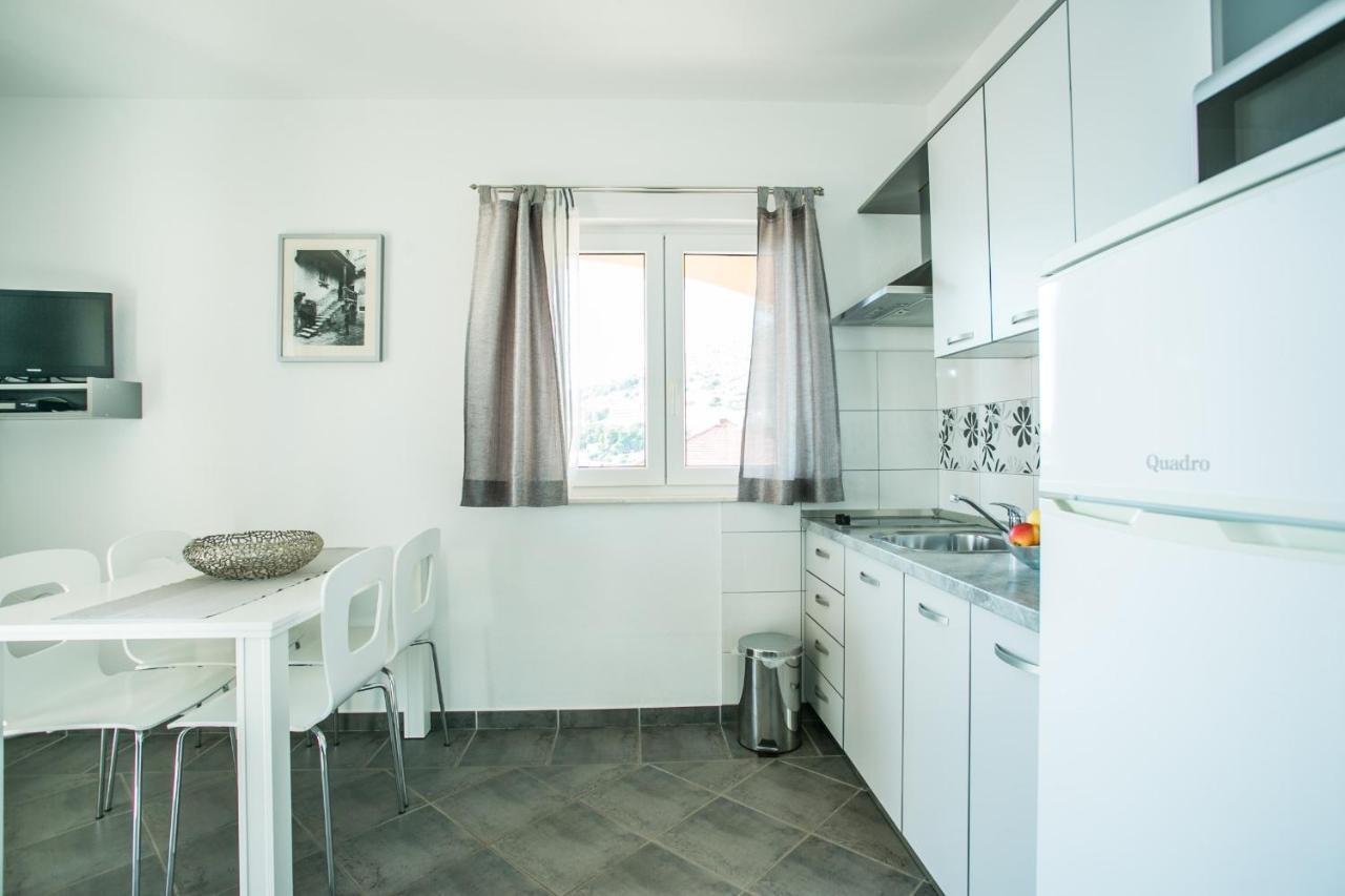 Kaja - Right Next To The Beach Trogir Ngoại thất bức ảnh