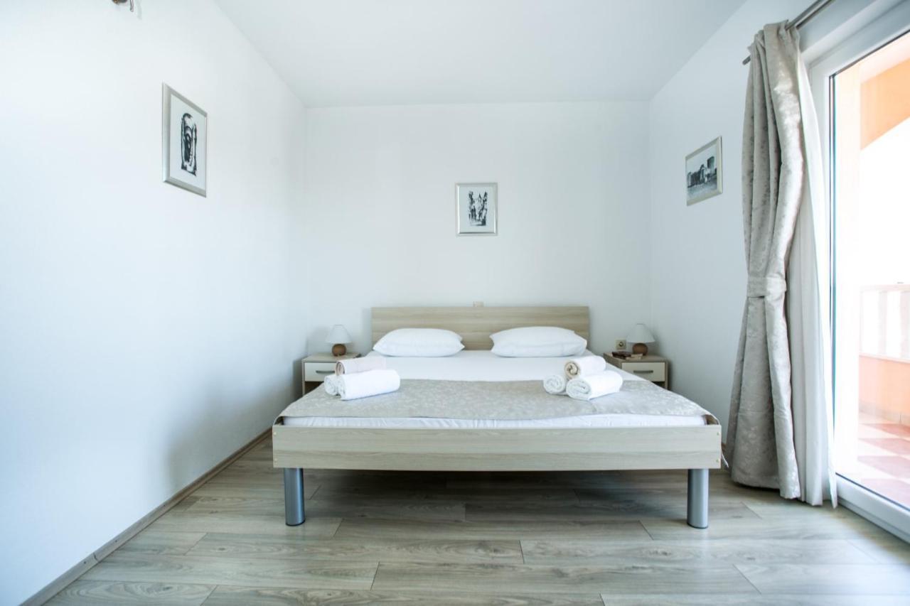 Kaja - Right Next To The Beach Trogir Ngoại thất bức ảnh